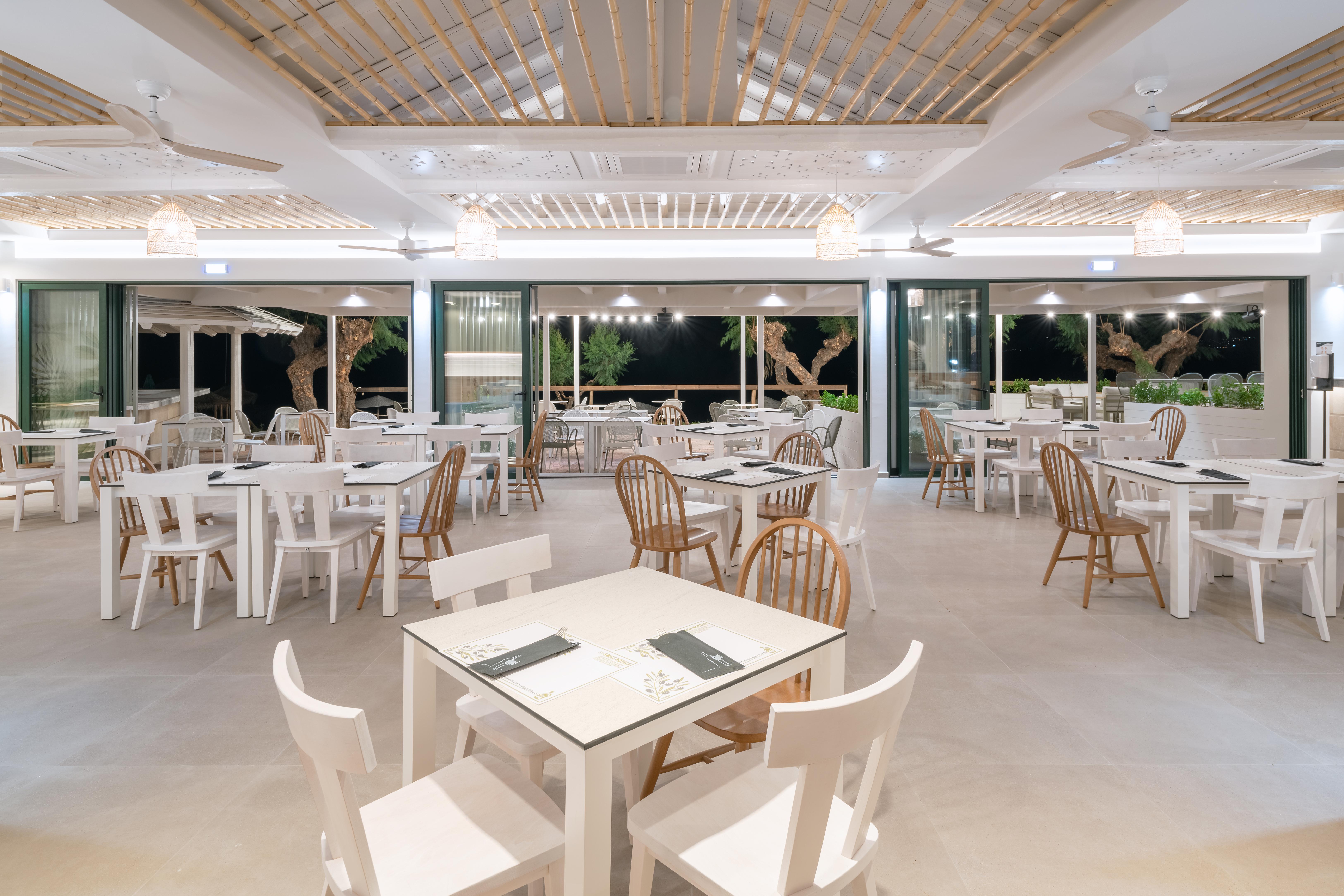 Iolida Beach By Smile Hotels Agia Marina Dış mekan fotoğraf