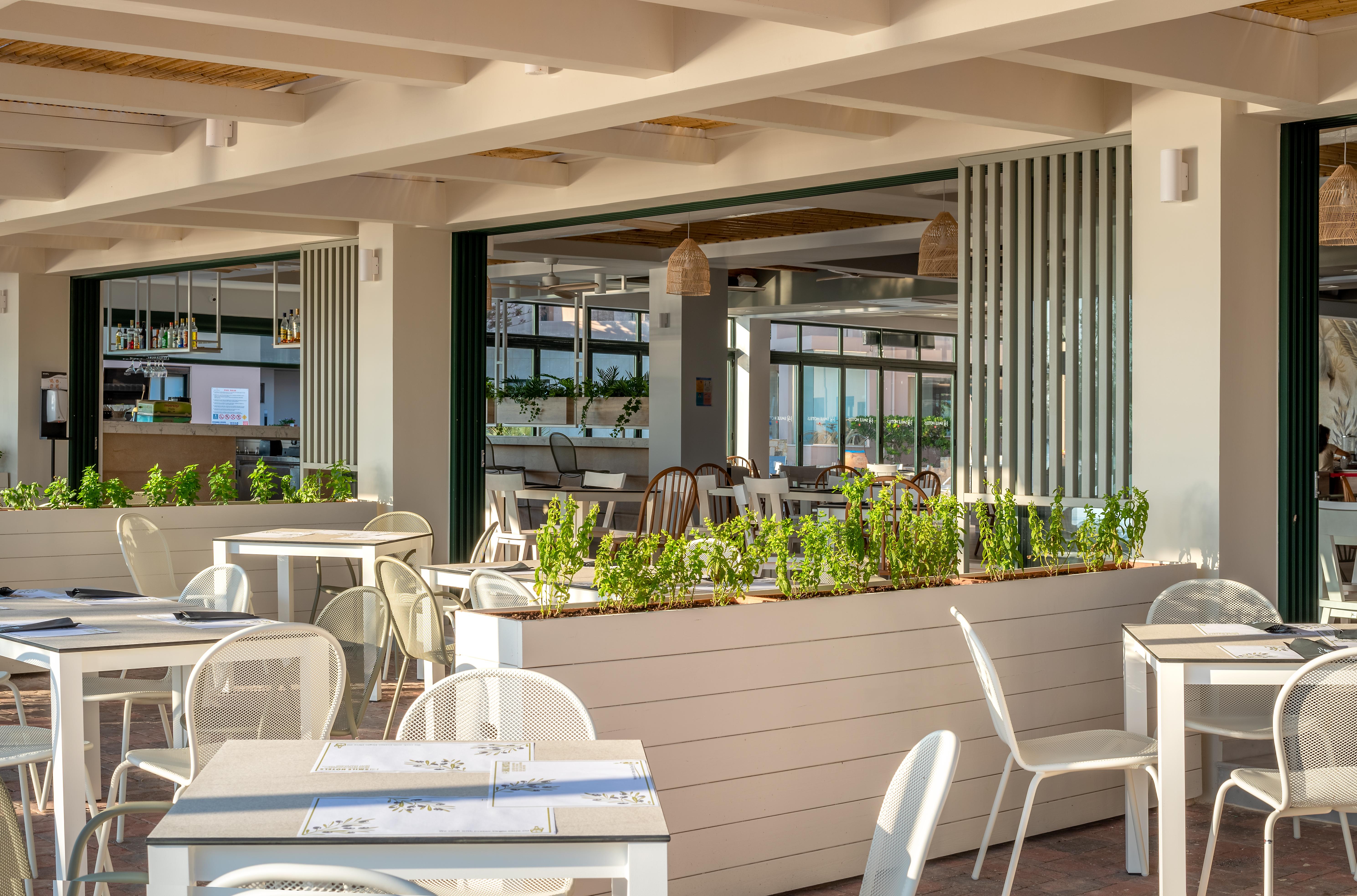 Iolida Beach By Smile Hotels Agia Marina Dış mekan fotoğraf