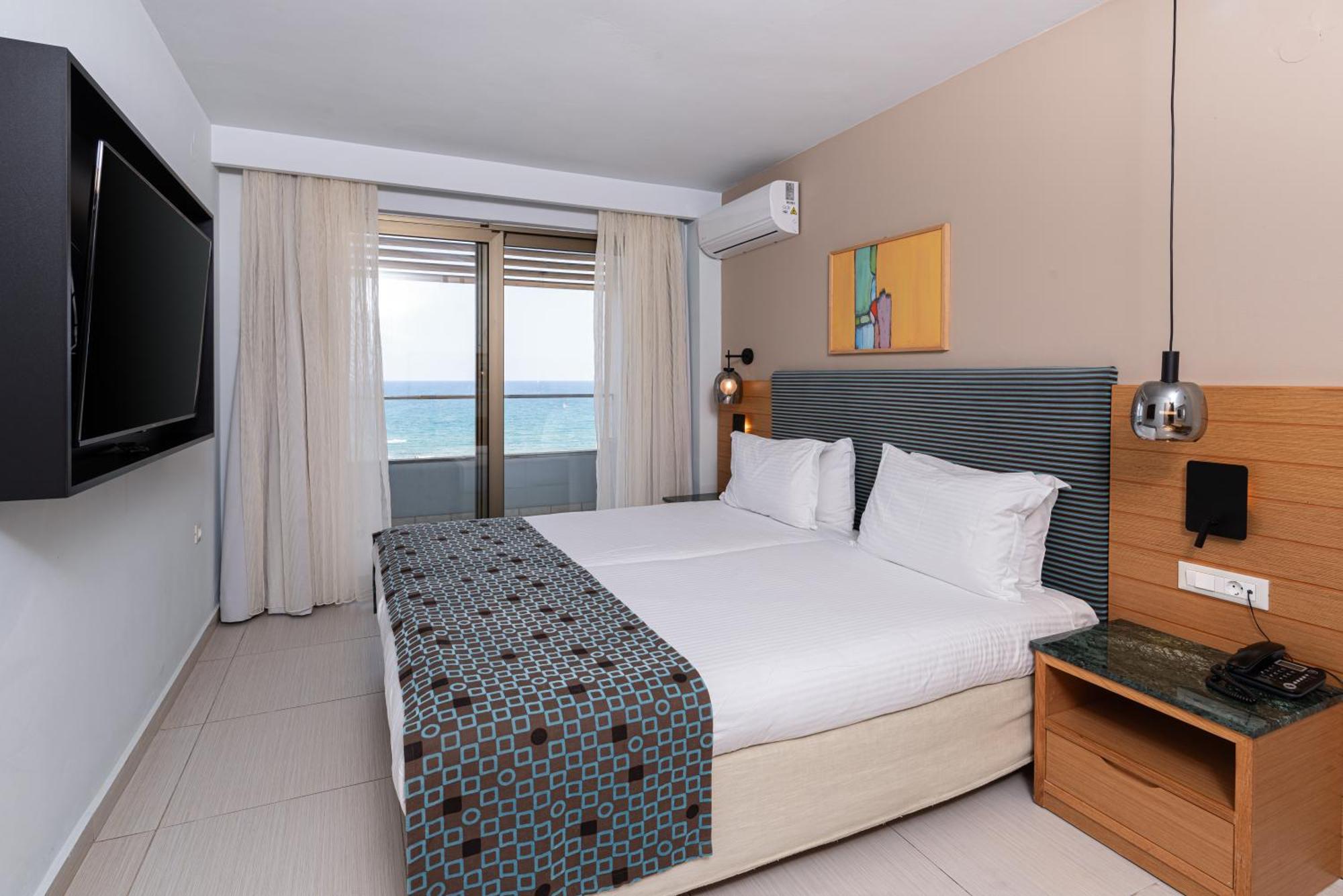 Iolida Beach By Smile Hotels Agia Marina Oda fotoğraf
