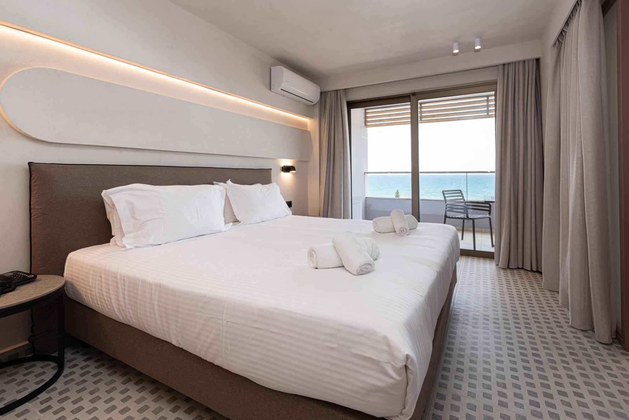 Iolida Beach By Smile Hotels Agia Marina Oda fotoğraf